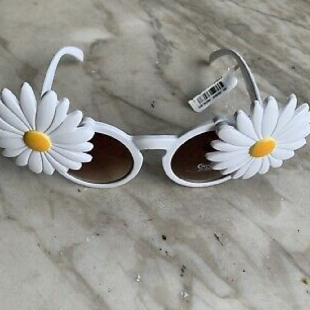 Daisy Sunglasses Circus By Sam ๐ฅณ NWT ๐ SCRATCH FREE - Picture 8 of 13